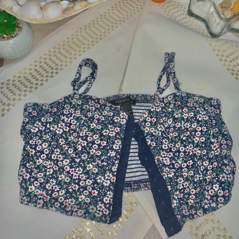 Forever 21 navy blue floral cover-bra/bra. Size. S